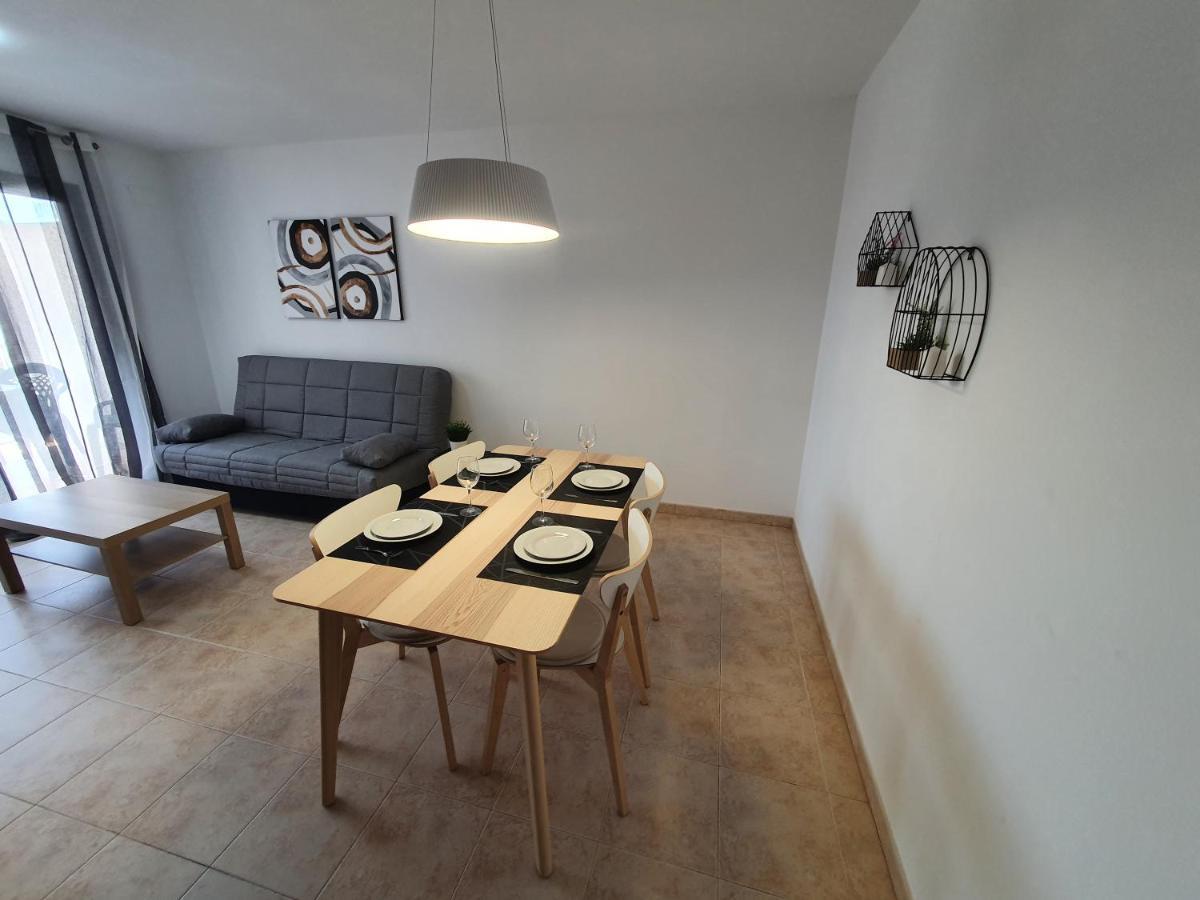 Holiday Las Terrazas Beach II Magic World Apartment โอโรเปซาเดลมาร์ ภายนอก รูปภาพ